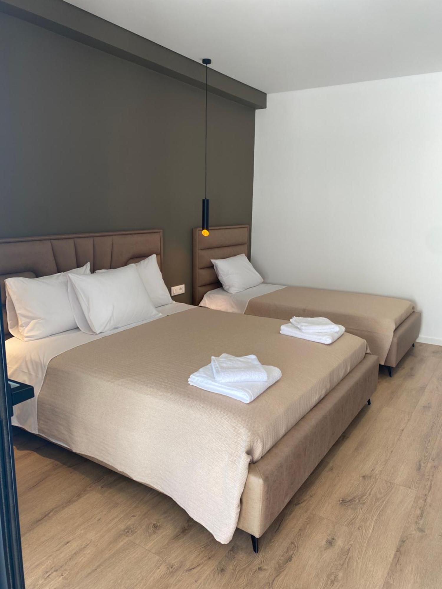 Augusto Rooms Sarandë Buitenkant foto