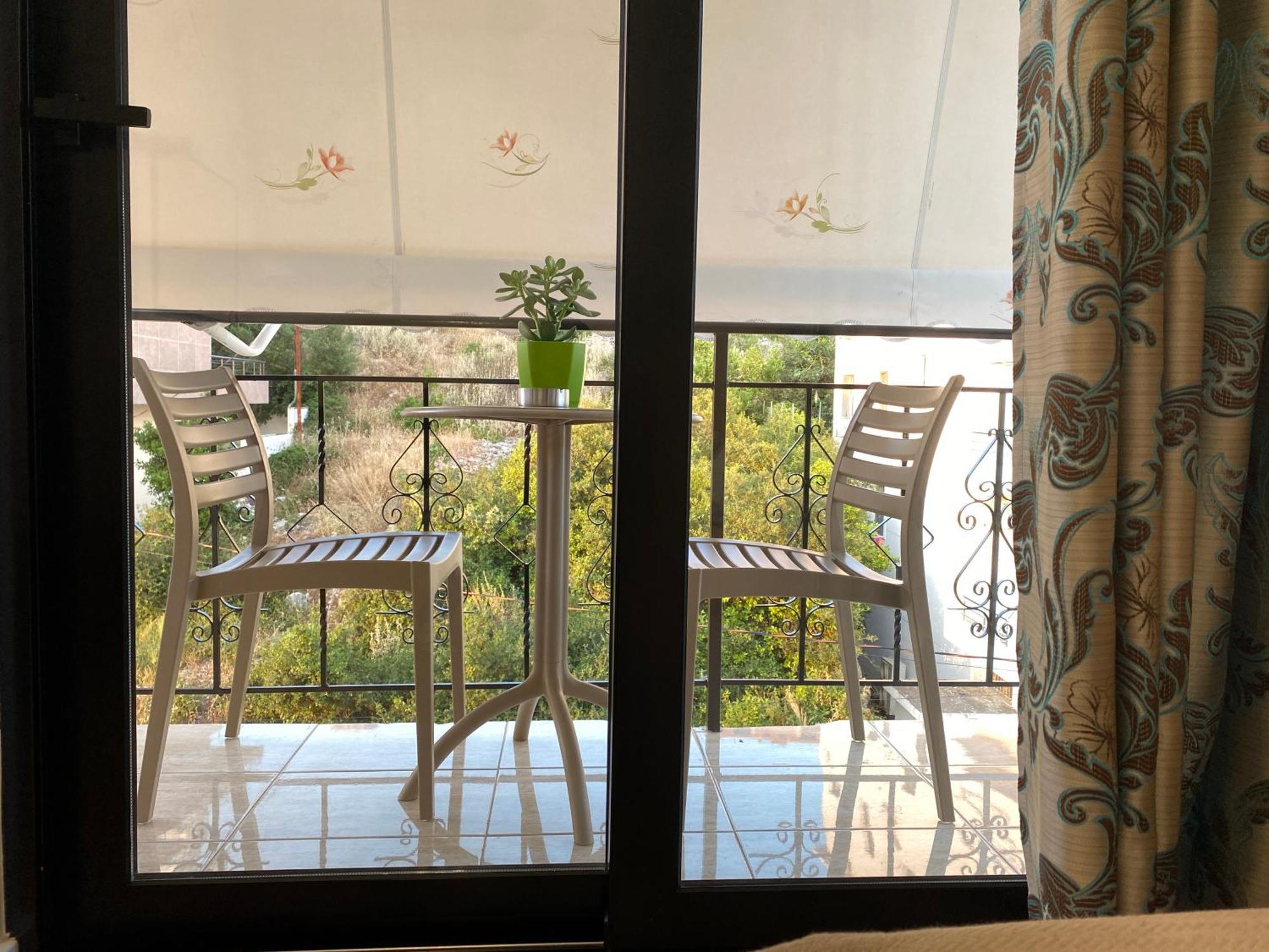 Augusto Rooms Sarandë Buitenkant foto